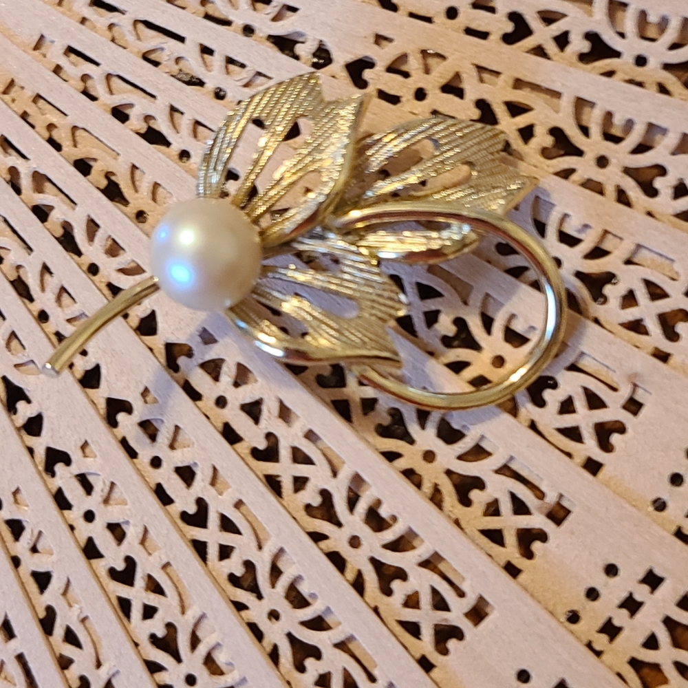 Antique Pin - Picture 4 of 6